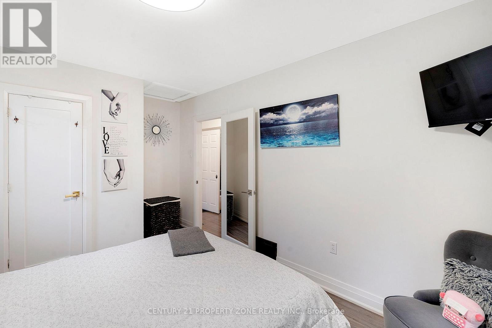 74 John Street Property Photo 16