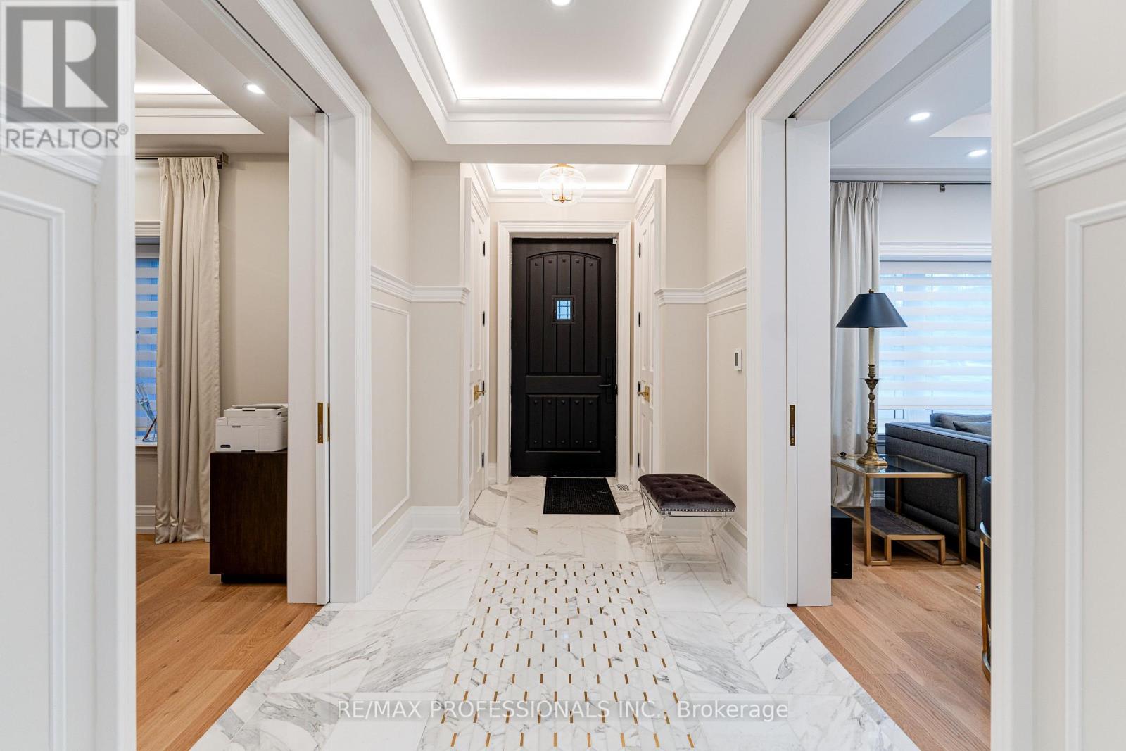 161 The Kingsway Property Photo 2