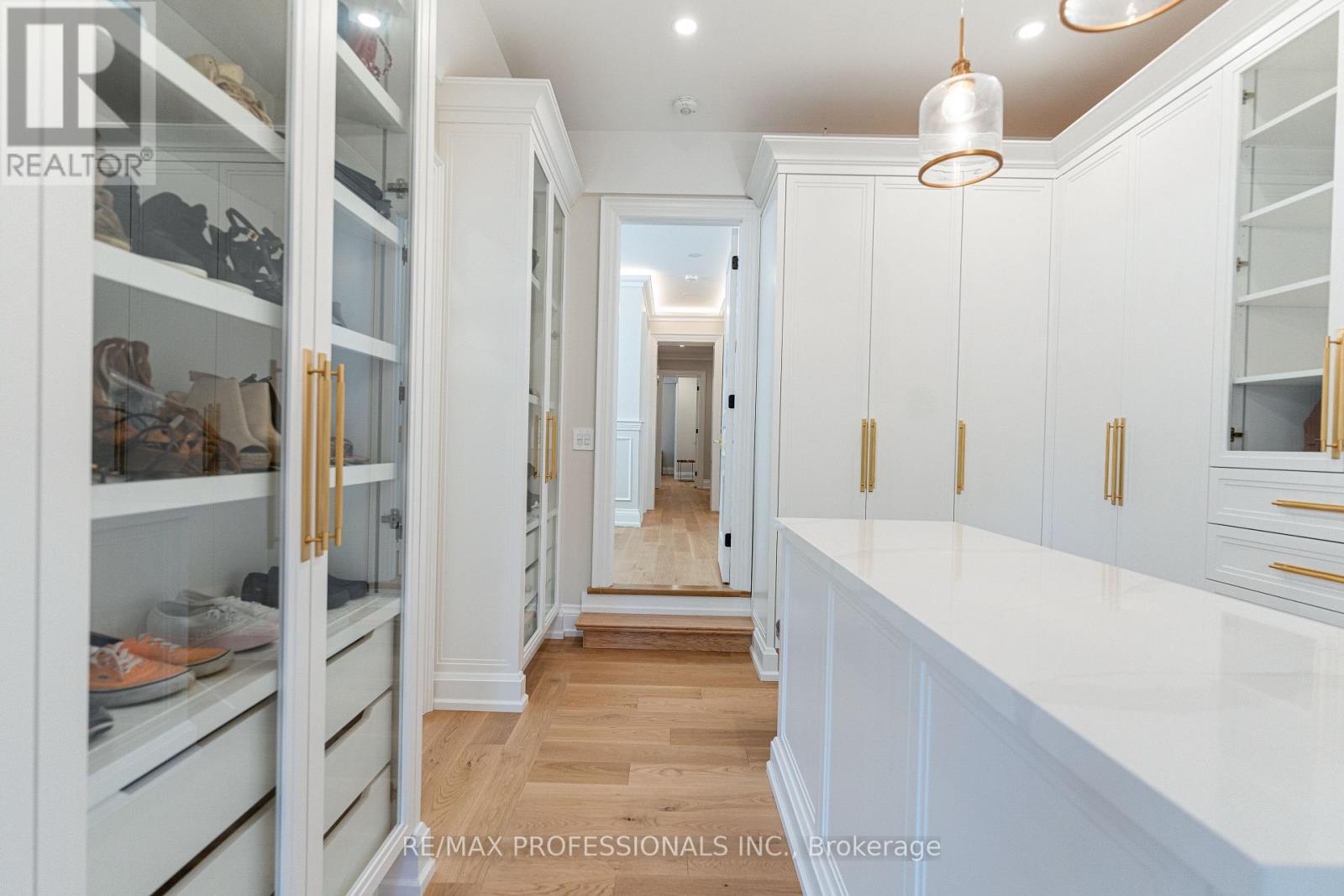 161 The Kingsway Property Photo 28