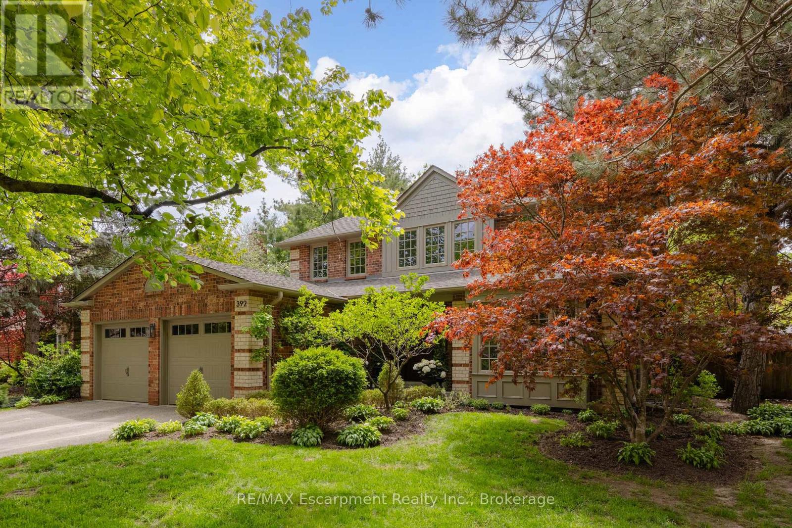 392 ASPEN FOREST DRIVE Property Photo 1
