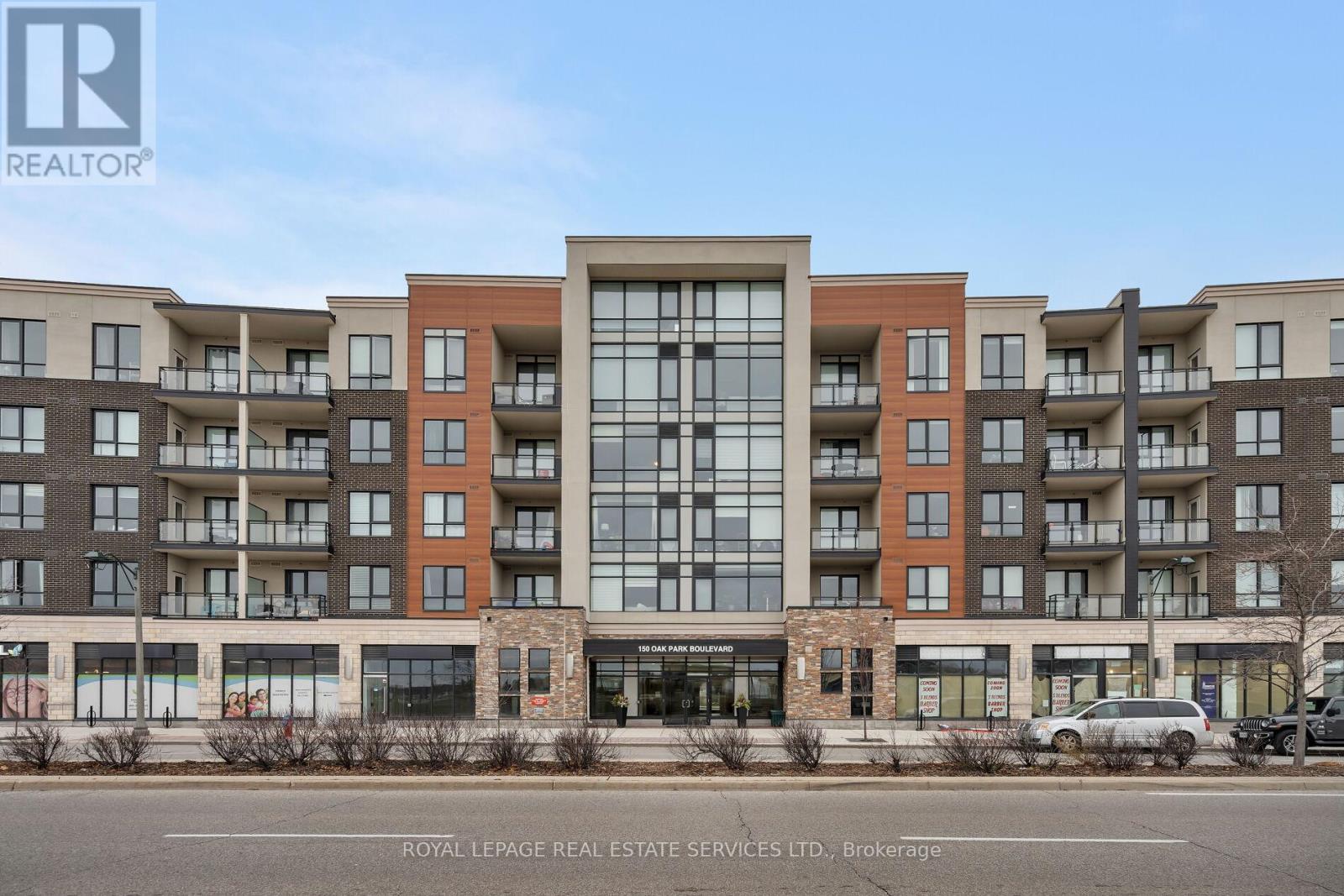 420 - 150 OAK PARK BOULEVARD