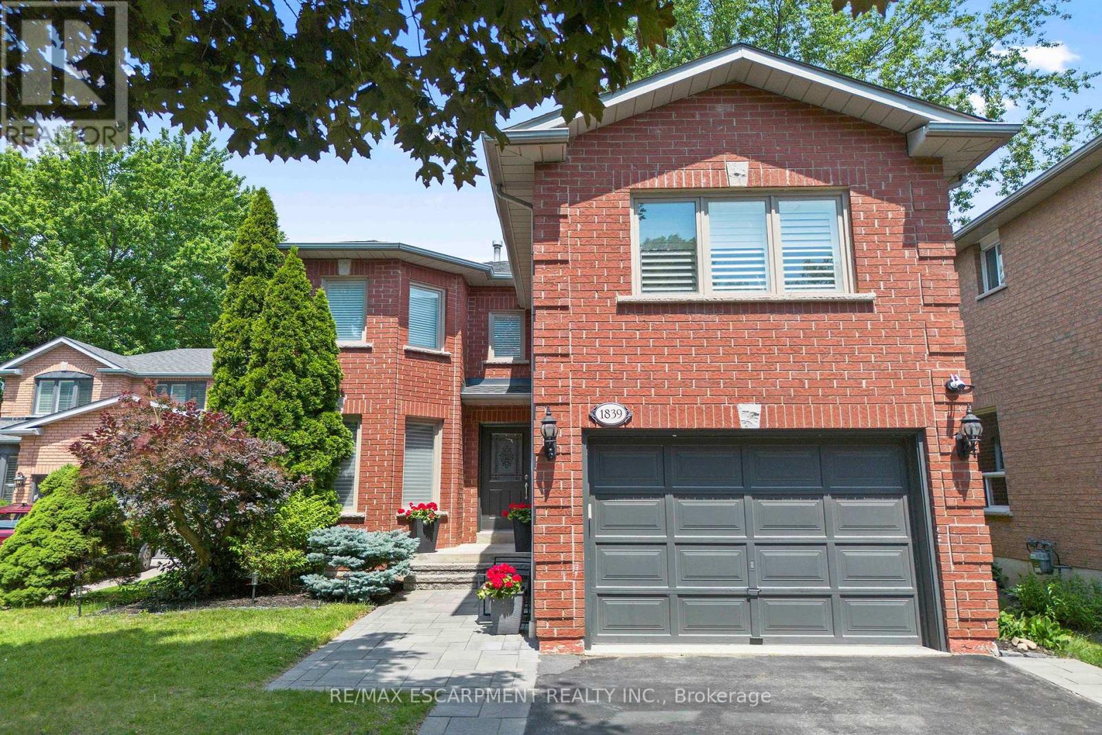 1839 Fellen Place Property Photo 1