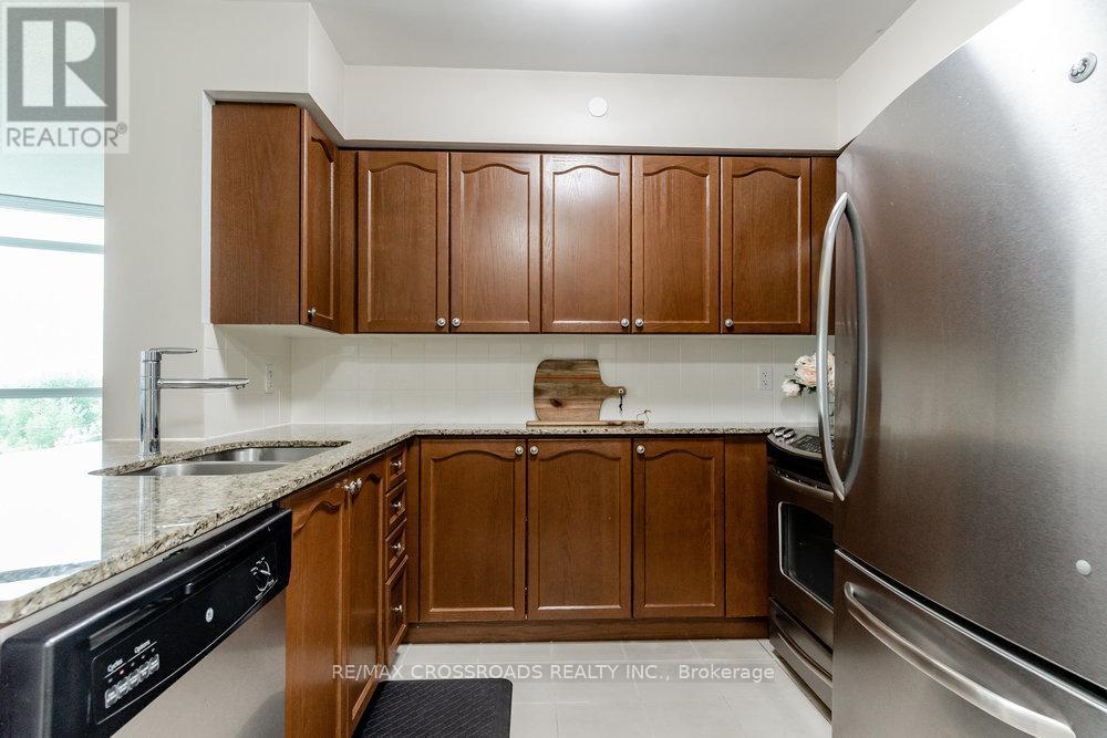 604 - 215 Sherway Gardens Road Property Photo 4