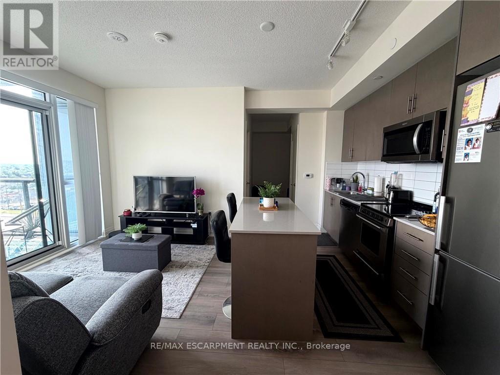 616 - 509 Dundas Street W Property Photo 8