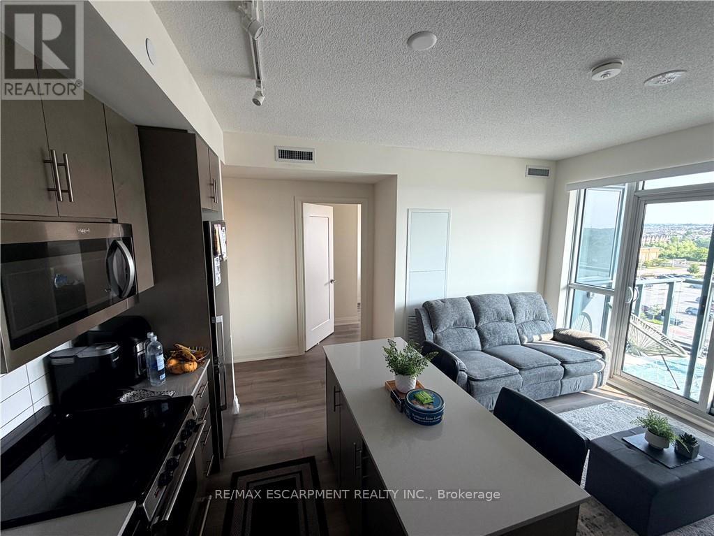 616 - 509 Dundas Street W Property Photo 10