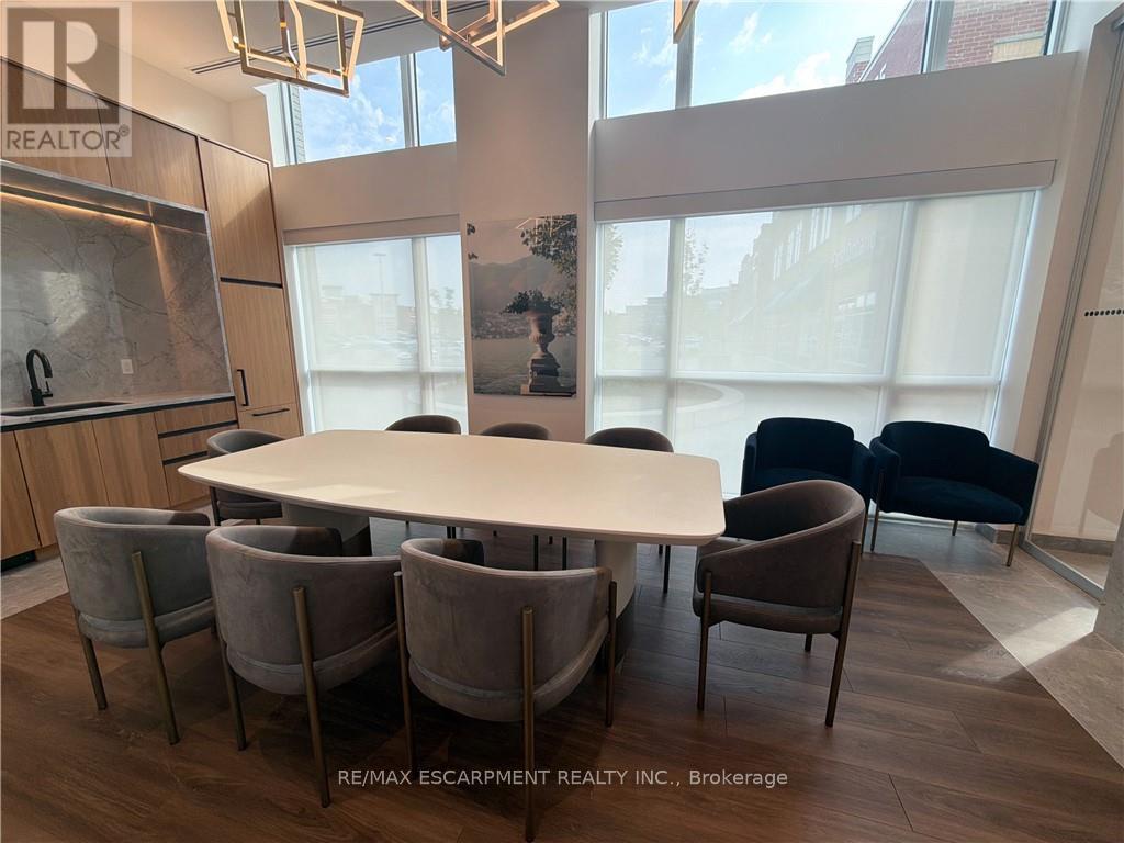 616 - 509 Dundas Street W Property Photo 23
