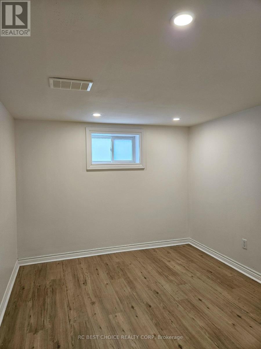 Lower - 45 Mayall Avenue Property Photo 23