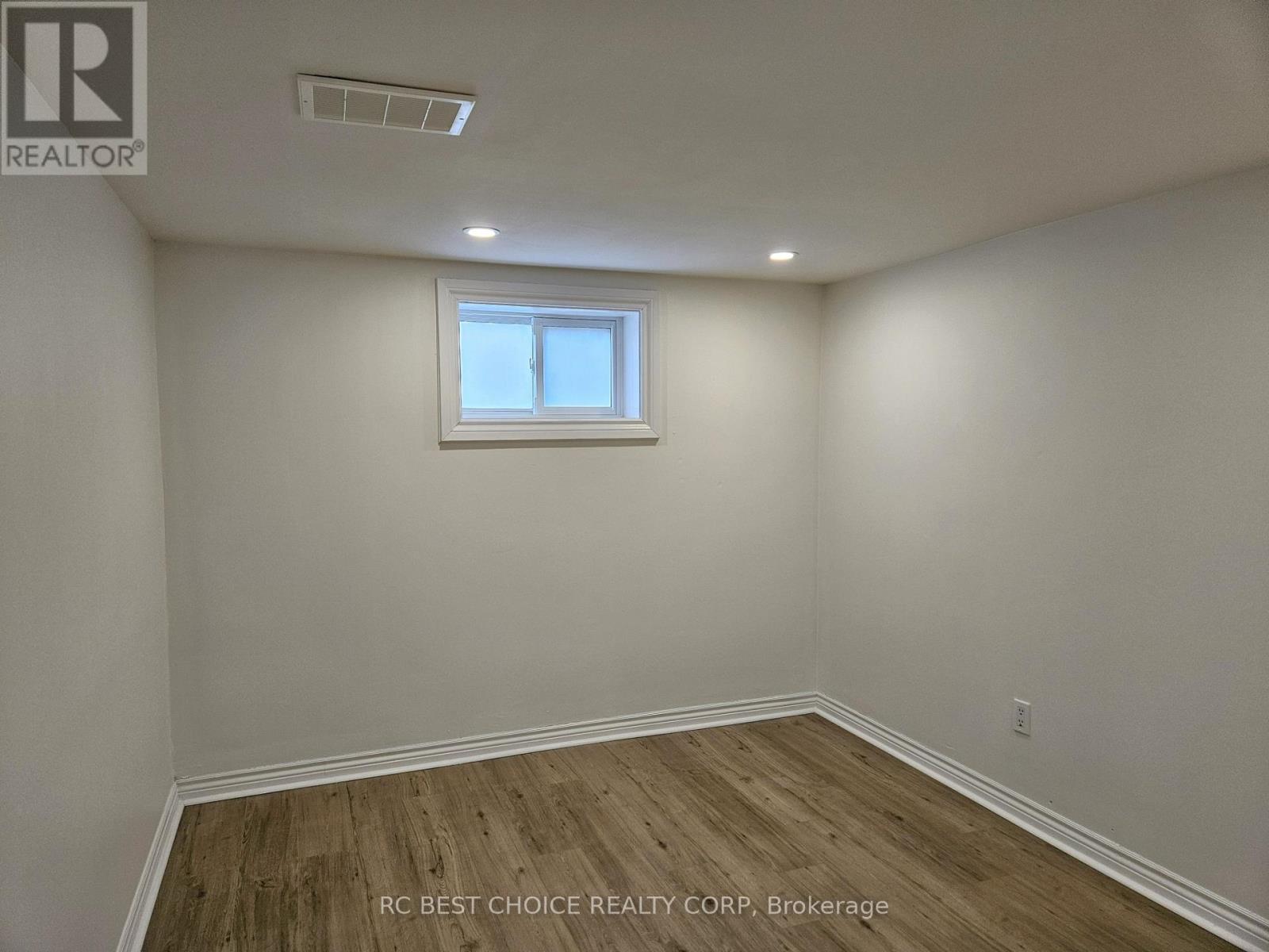 Lower - 45 Mayall Avenue Property Photo 24