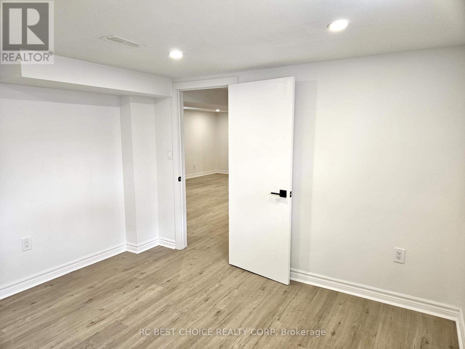 Lower - 45 Mayall Avenue Property Photo 32