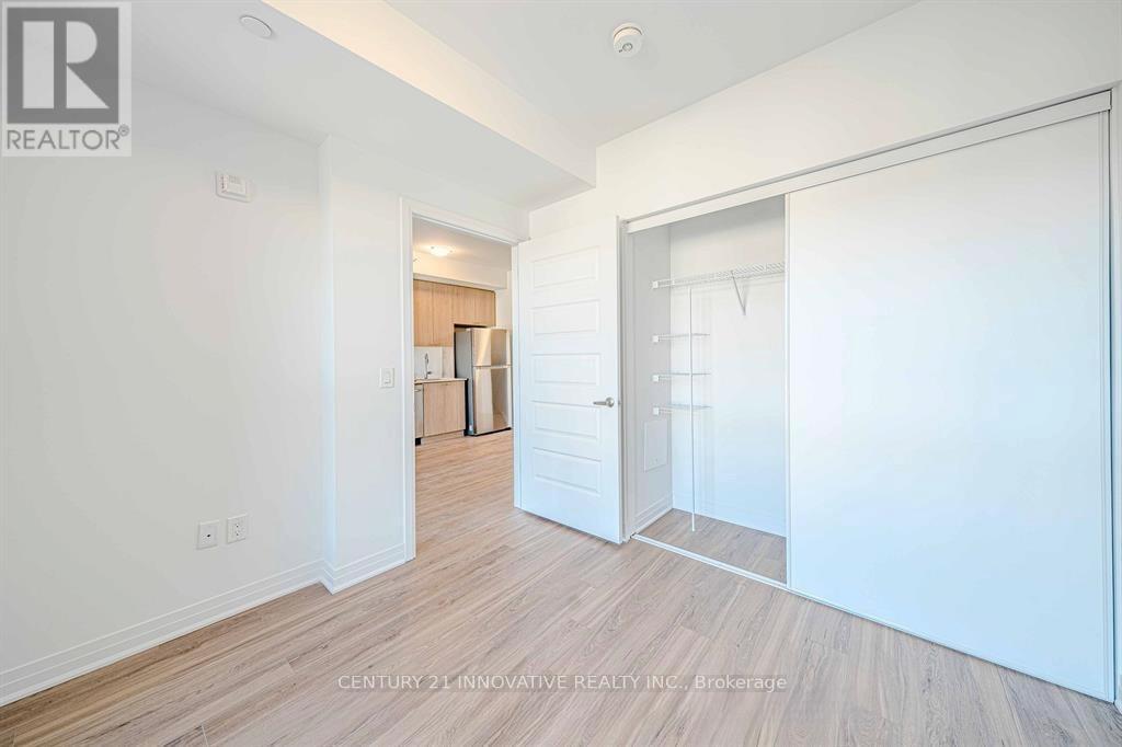 201 - 490 Gordon Krantz Avenue Property Photo 20