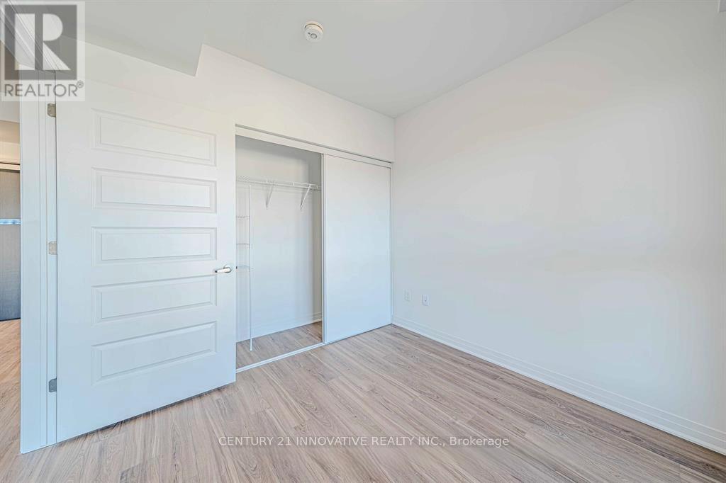 201 - 490 Gordon Krantz Avenue Property Photo 22