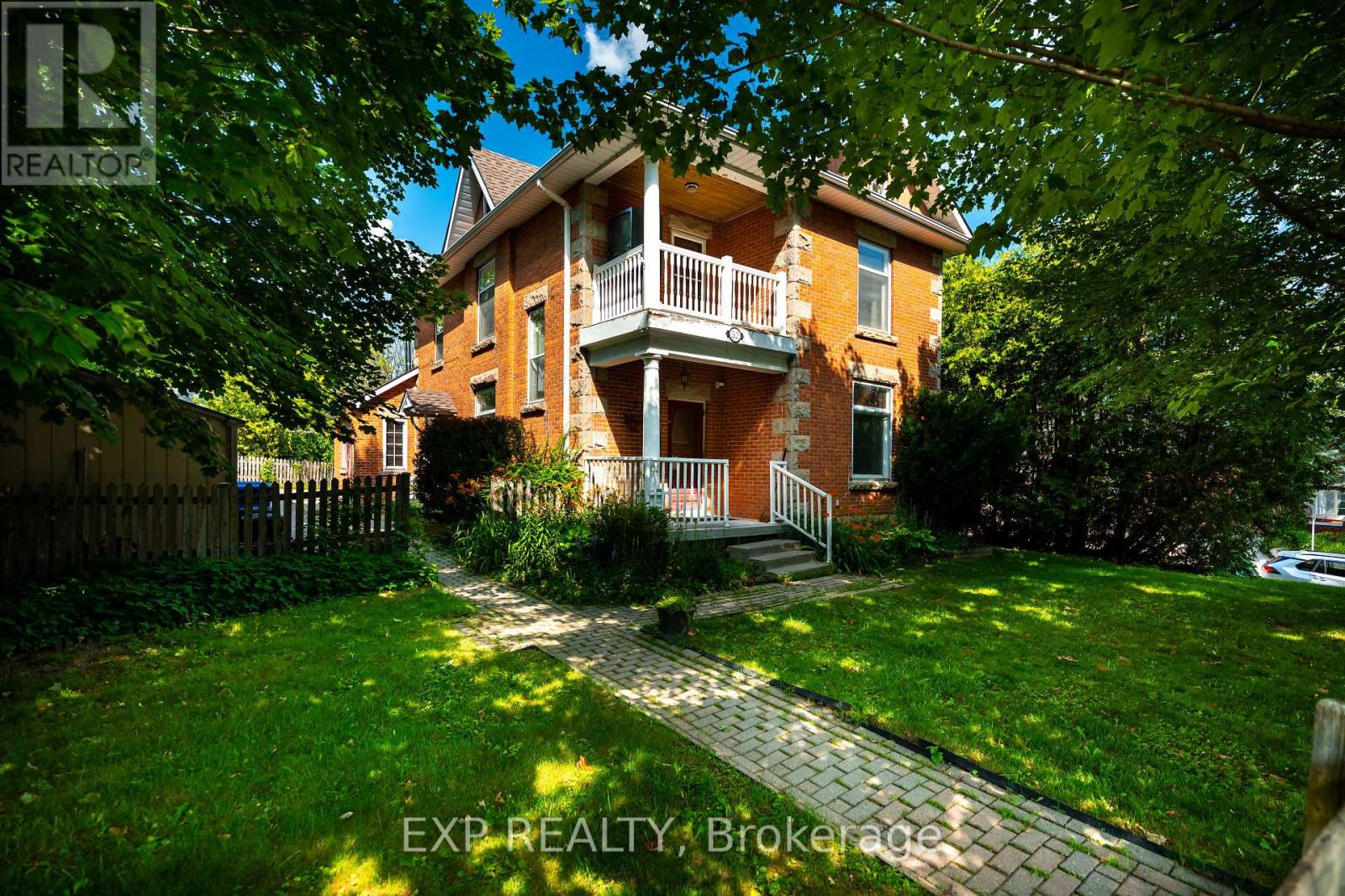 52 First Street Property Photo 1