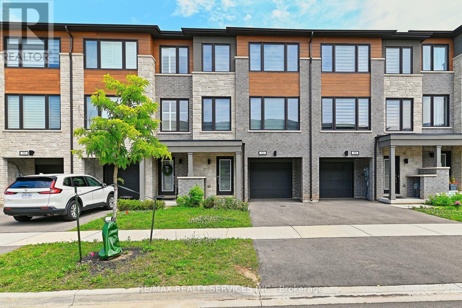 52 Humberstone Drive Property Photo 1