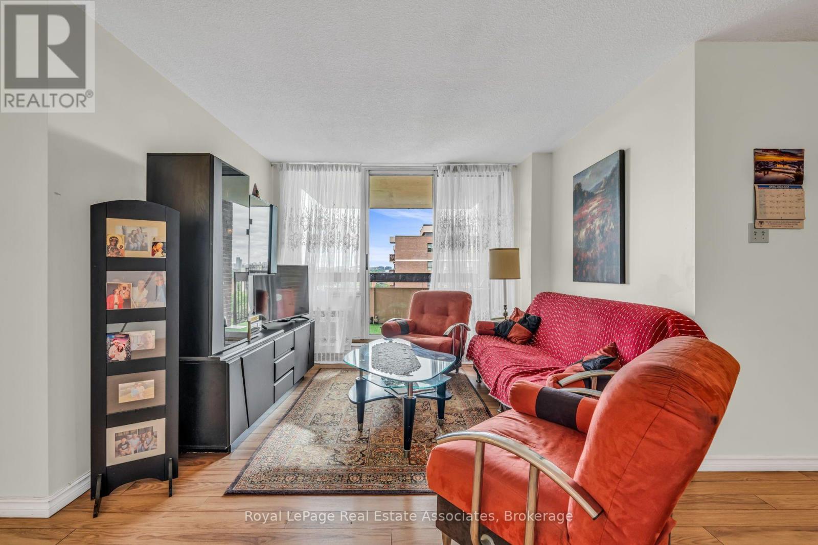 1108 - 1615 Bloor Street Property Photo 11