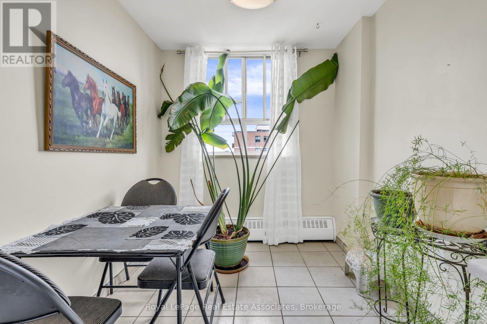 1108 - 1615 Bloor Street Property Photo 22