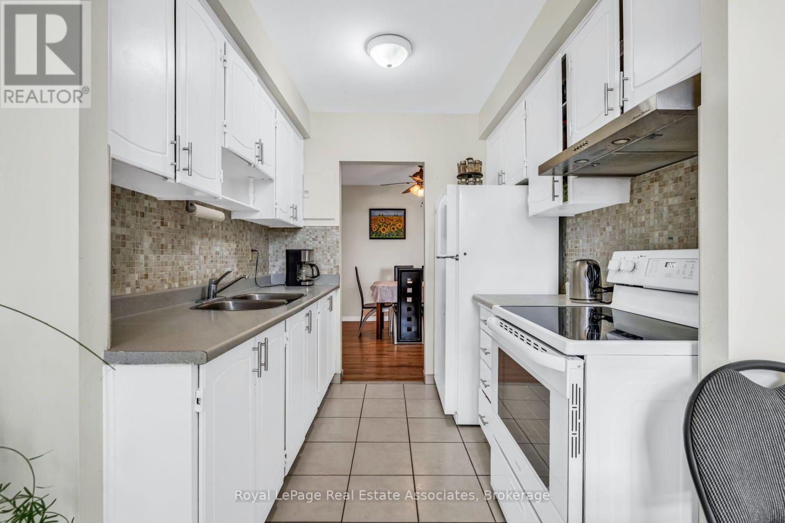 1108 - 1615 Bloor Street Property Photo 23