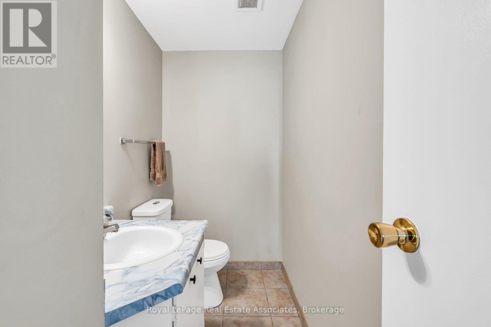 1108 - 1615 Bloor Street Property Photo 26