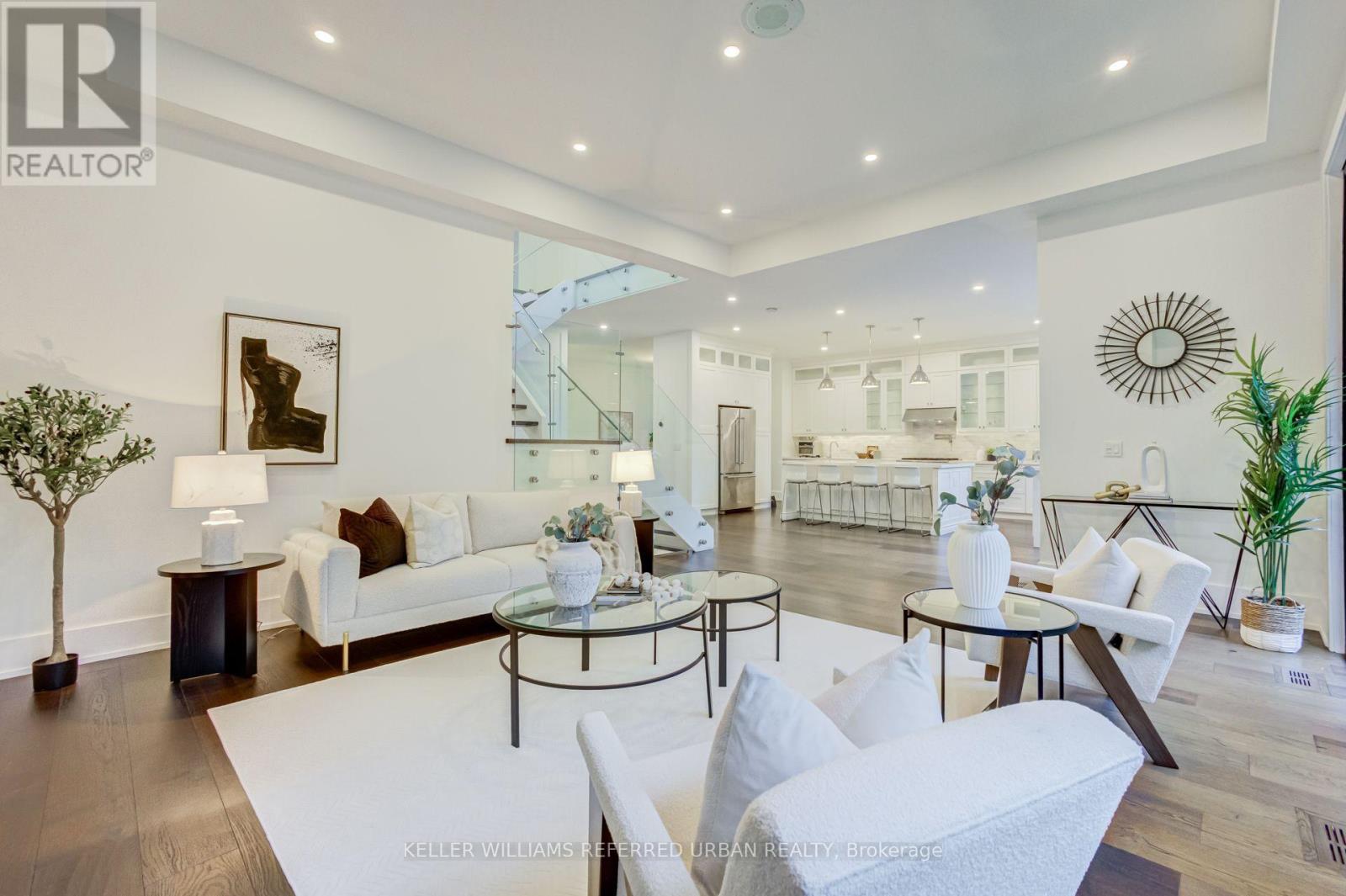 57 Ambleside Avenue Property Photo 15