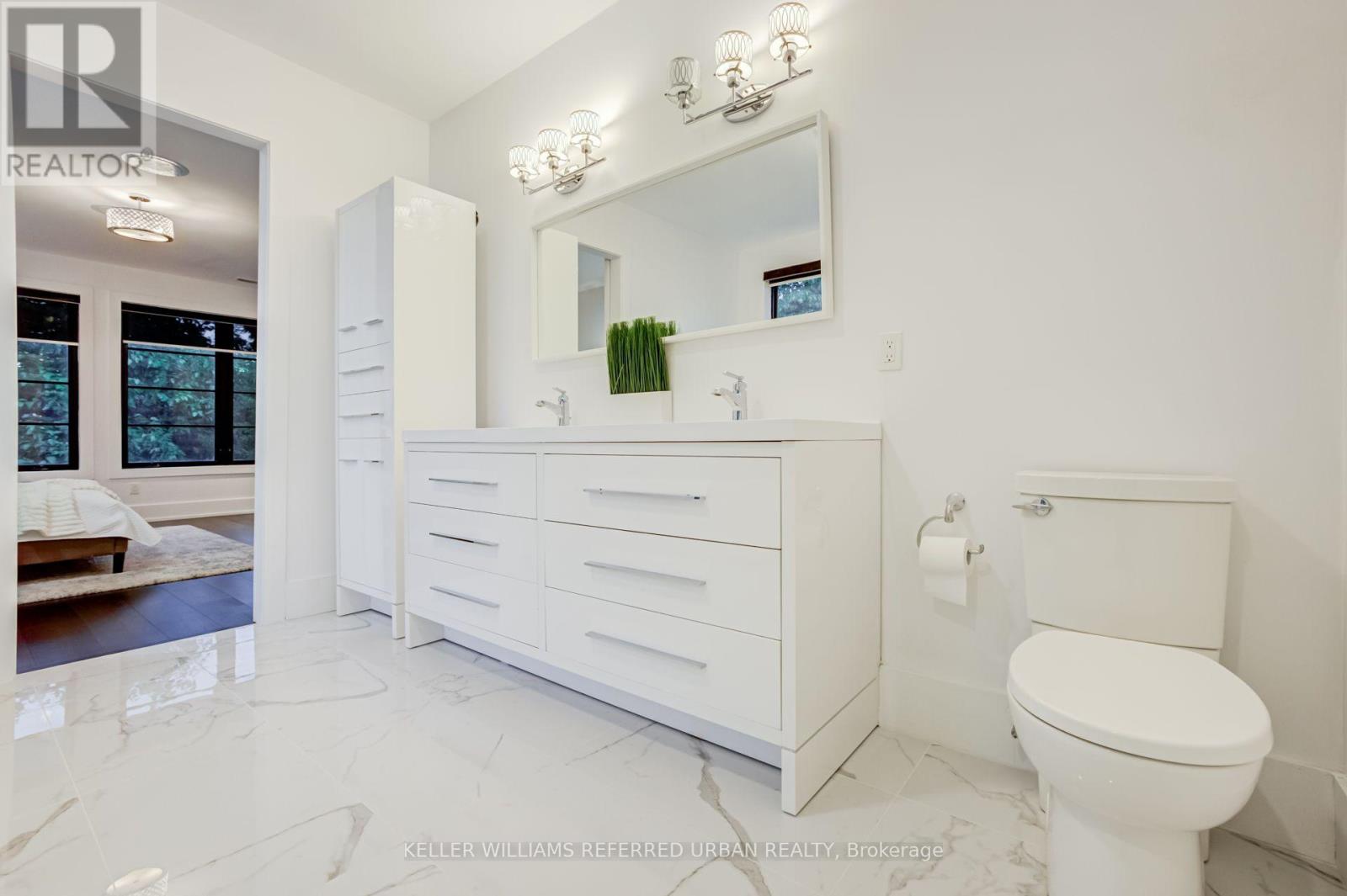 57 Ambleside Avenue Property Photo 25