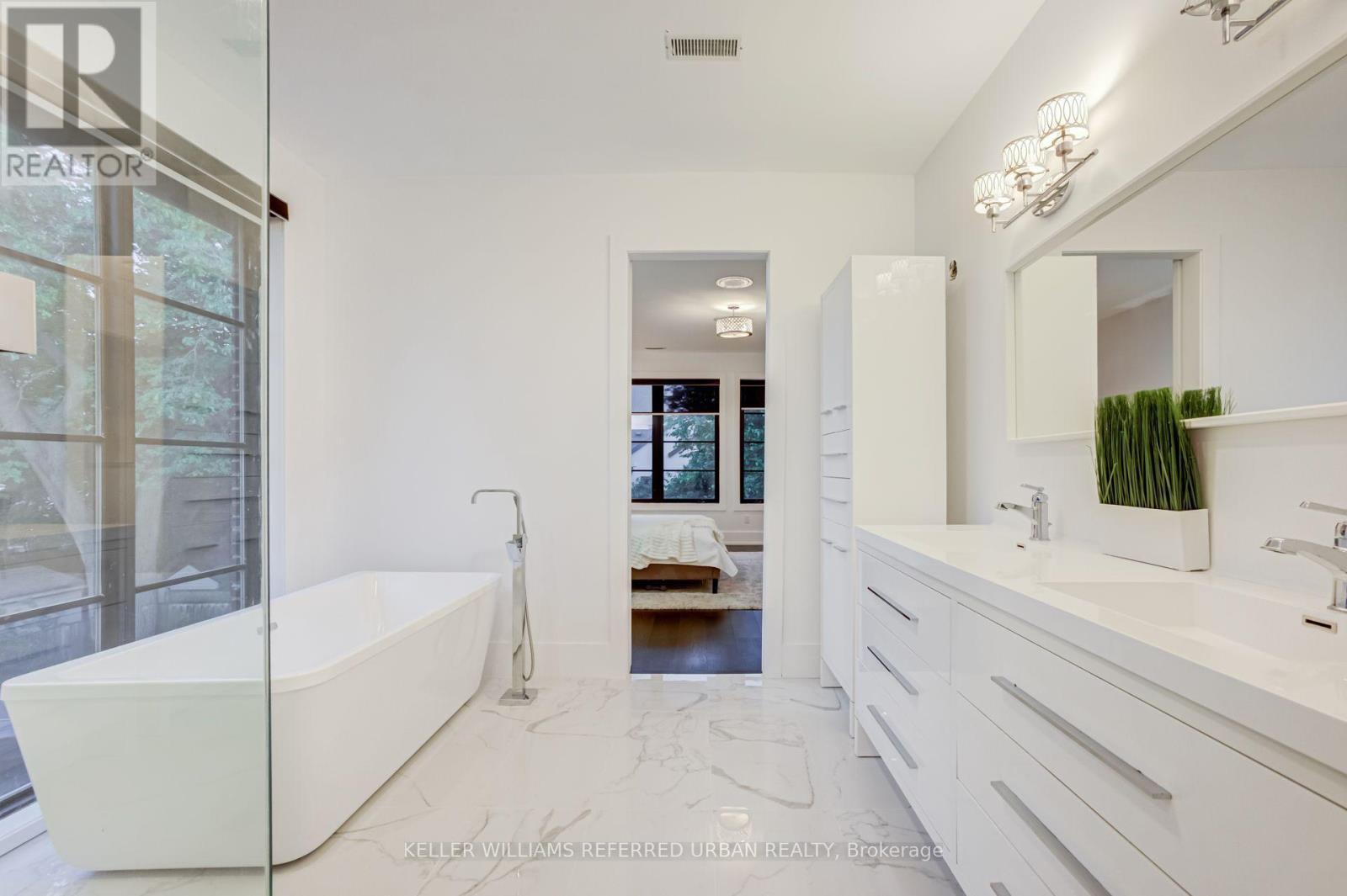 57 Ambleside Avenue Property Photo 26