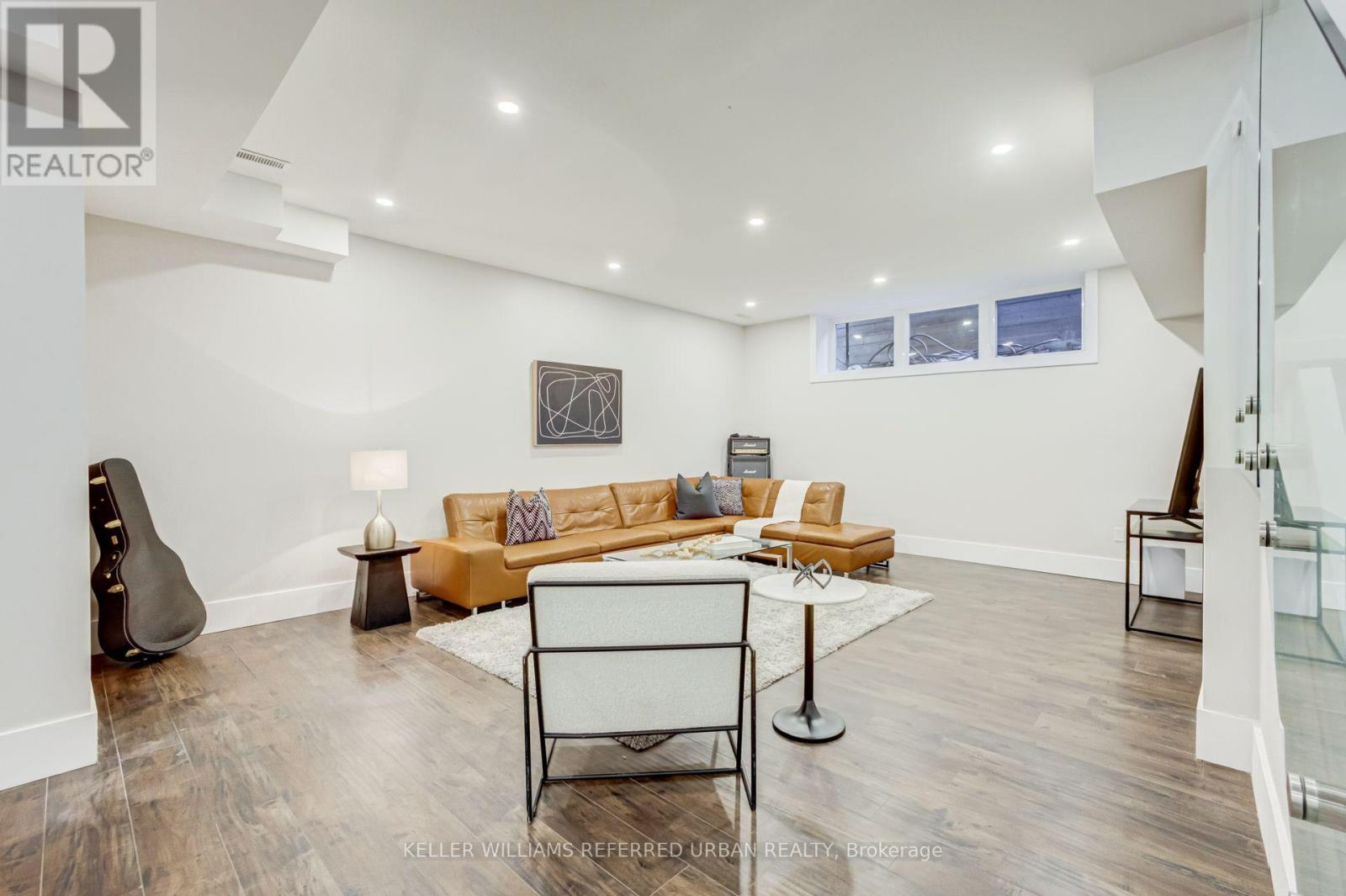 57 Ambleside Avenue Property Photo 40