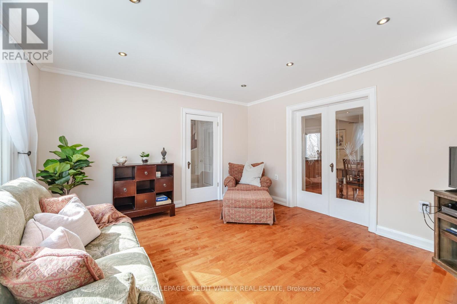20 Fleming Avenue Property Photo 24