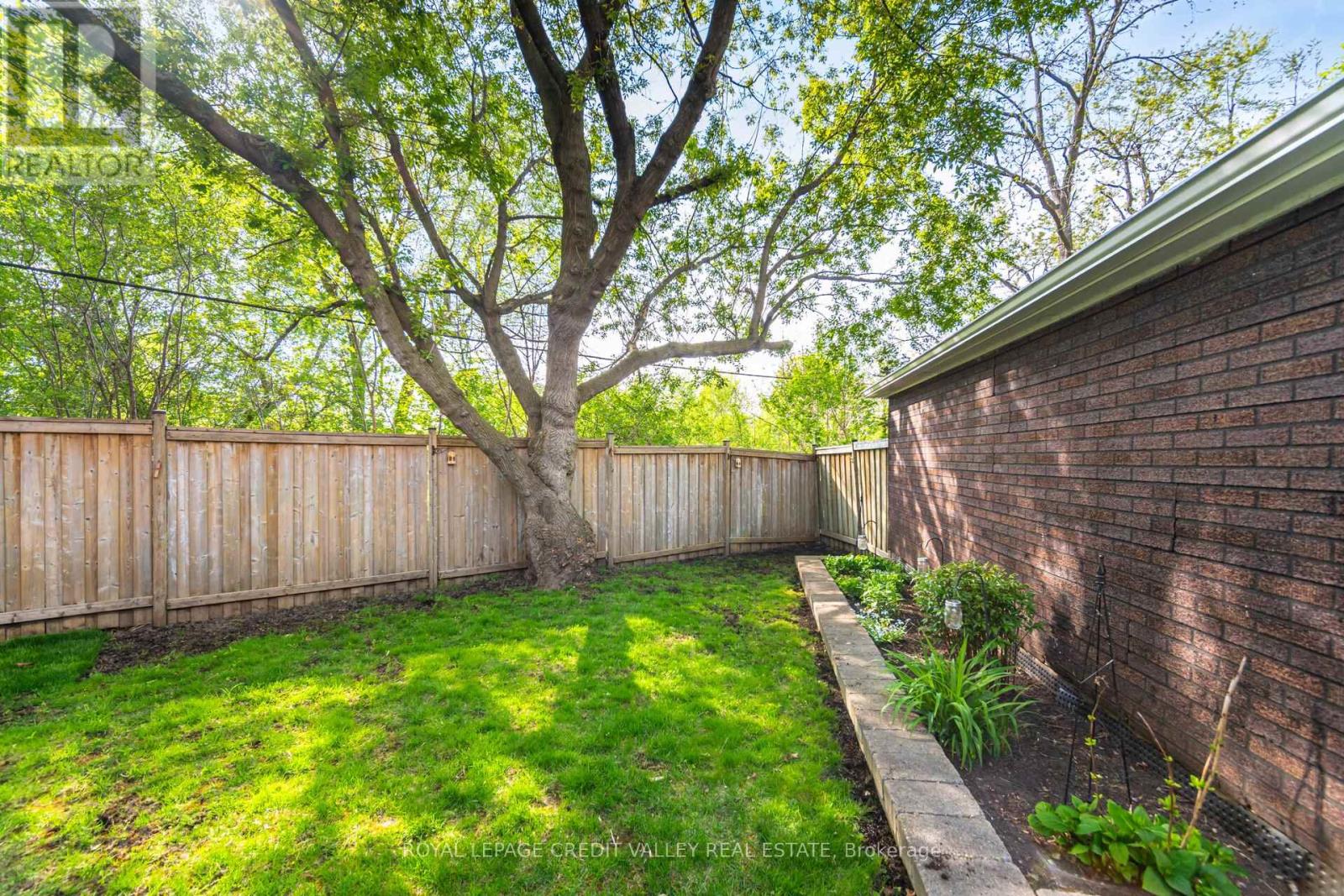 20 Fleming Avenue Property Photo 48