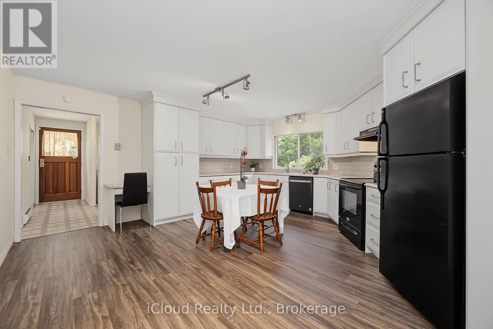 14409 Winston Churchill Boulevard Property Photo 11