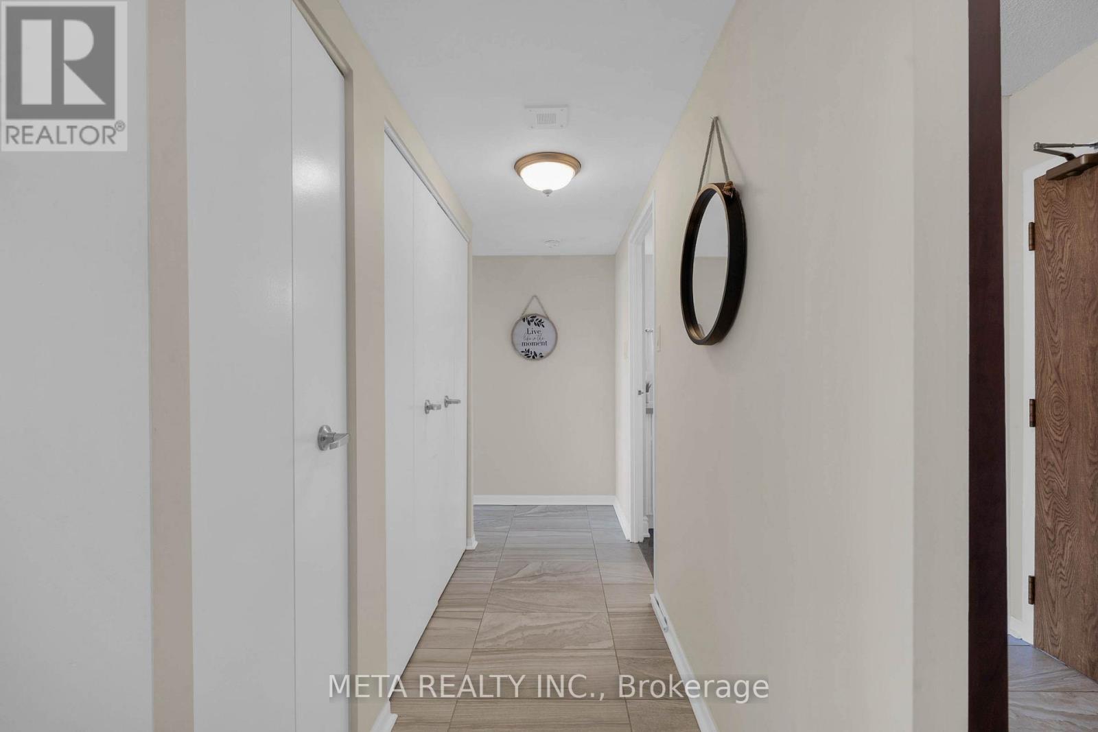 2010 - 550 Webb Drive Property Photo 16