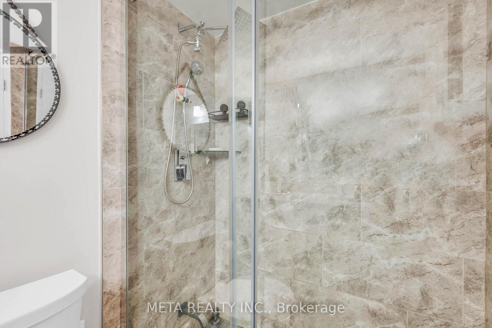 2010 - 550 Webb Drive Property Photo 25