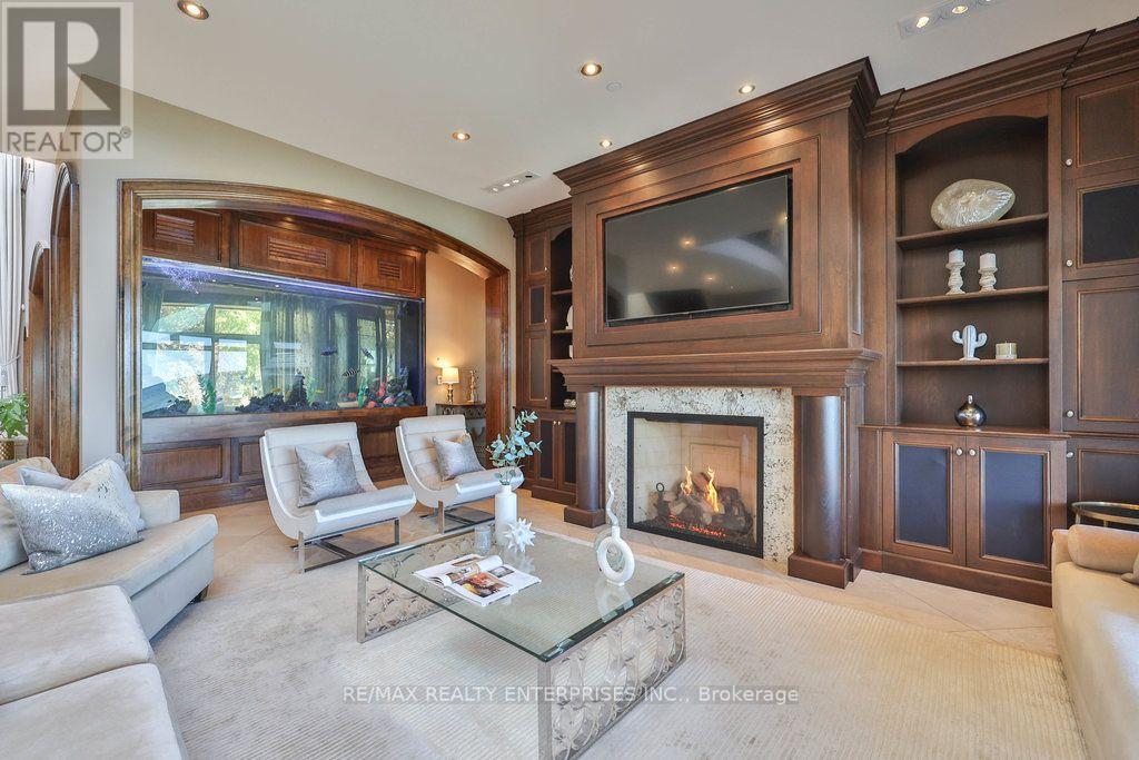 1500 Watersedge Road Property Photo 17