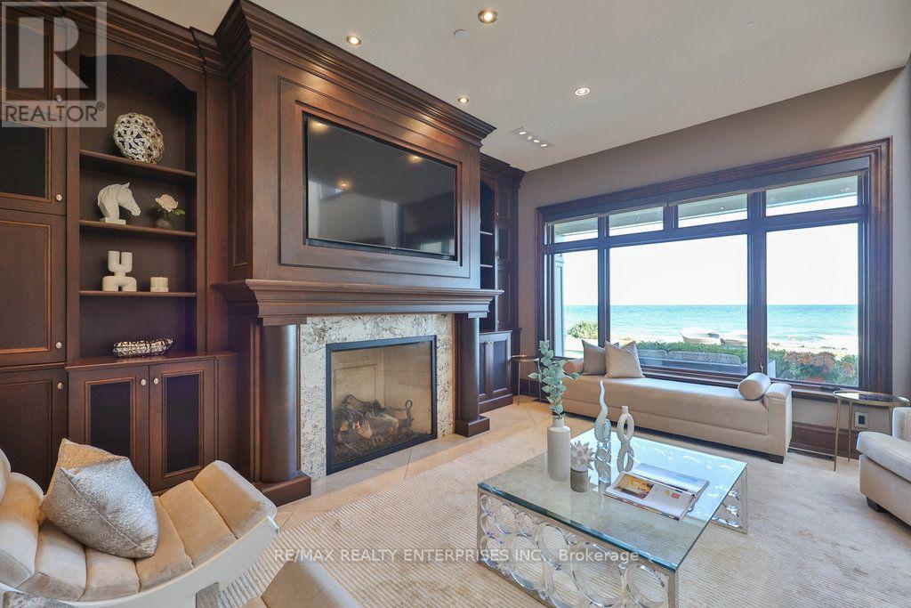 1500 Watersedge Road Property Photo 18