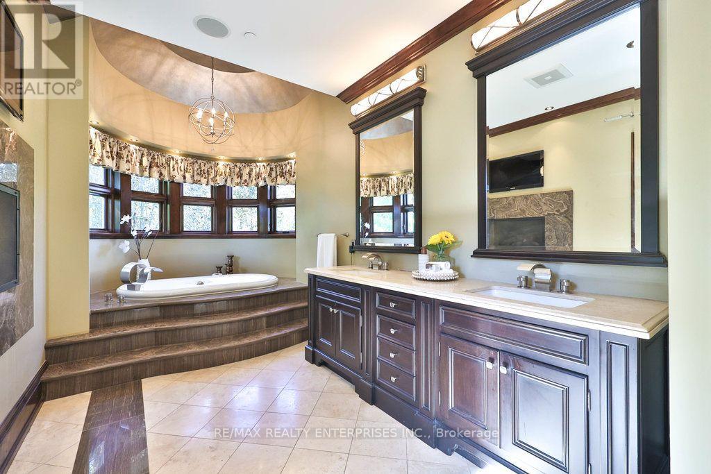 1500 Watersedge Road Property Photo 26