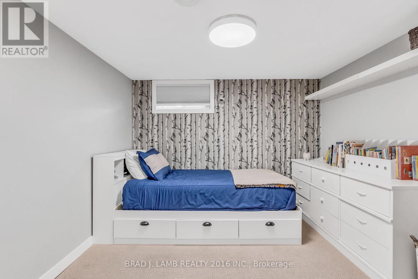 794 The Queensway Property Photo 10