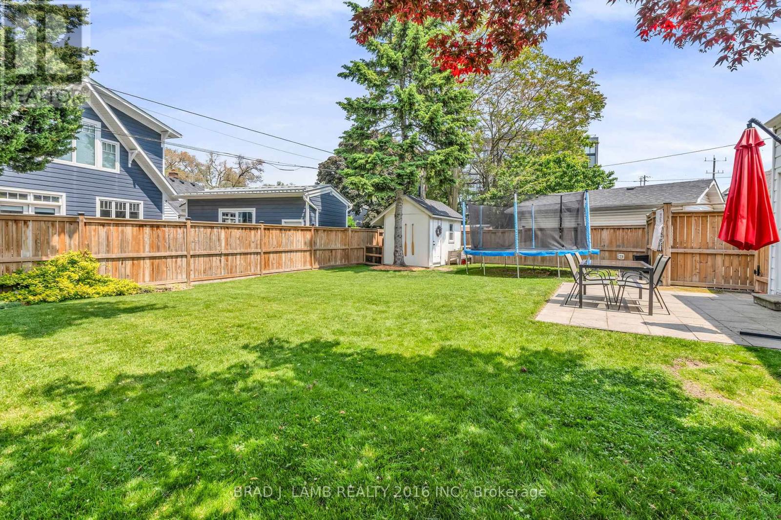 794 The Queensway Property Photo 15
