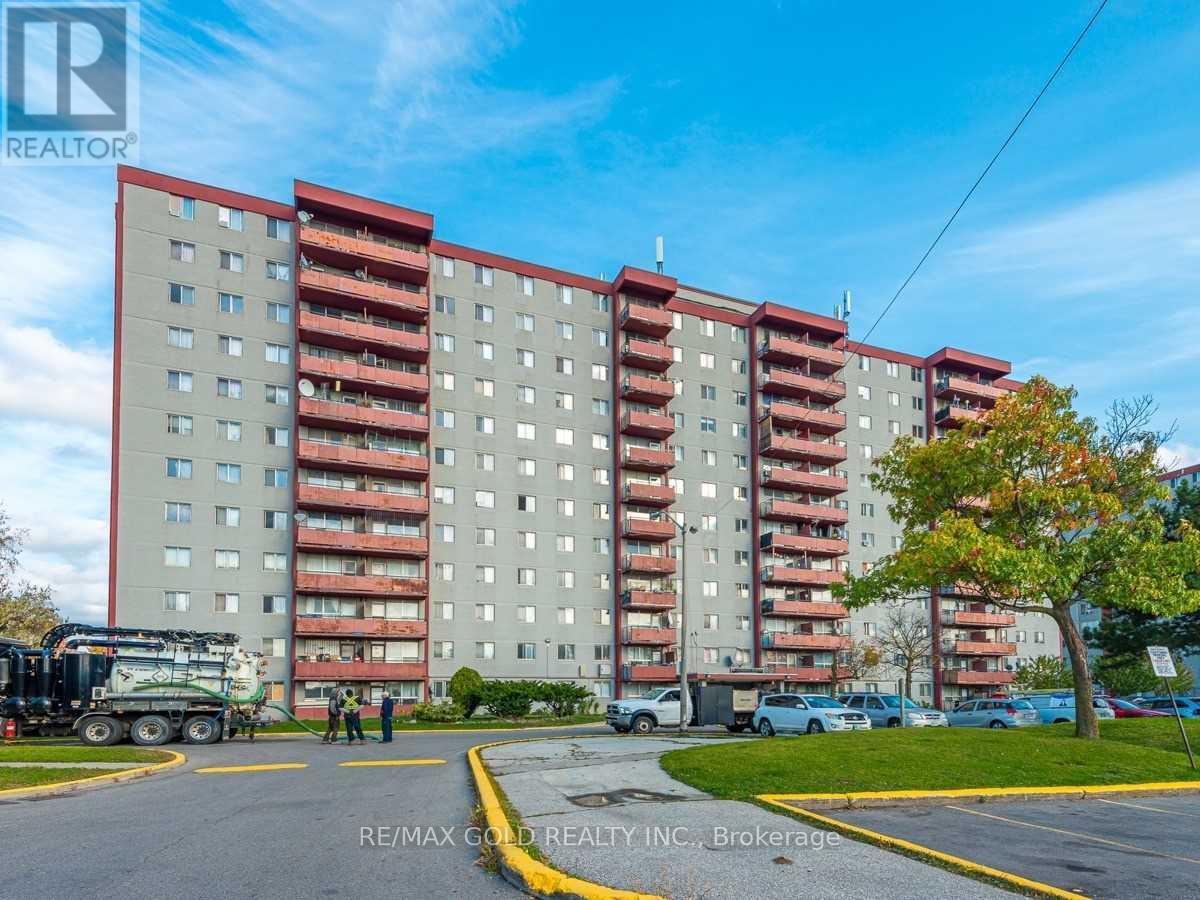 815 - 50 LOTHERTON PATHWAY Property Photo 1