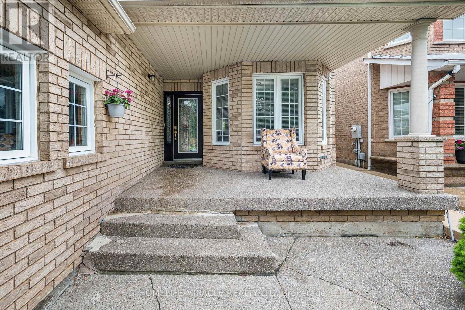 72 Lockwood Road Property Photo 5