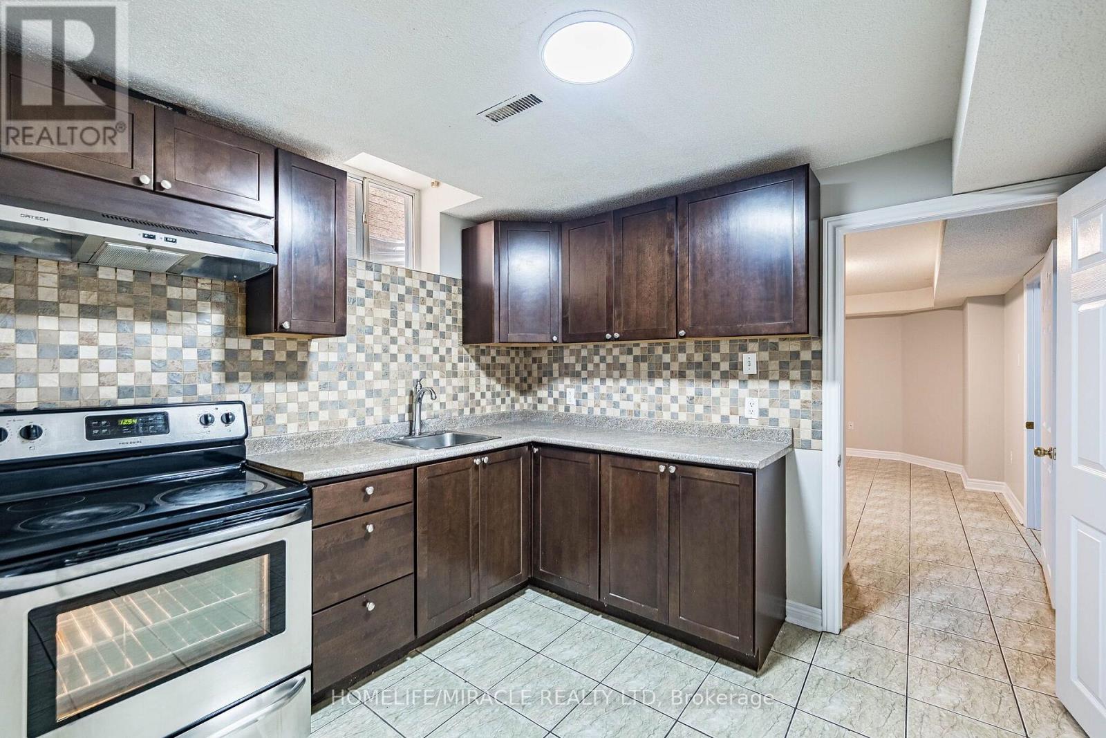 72 Lockwood Road Property Photo 44