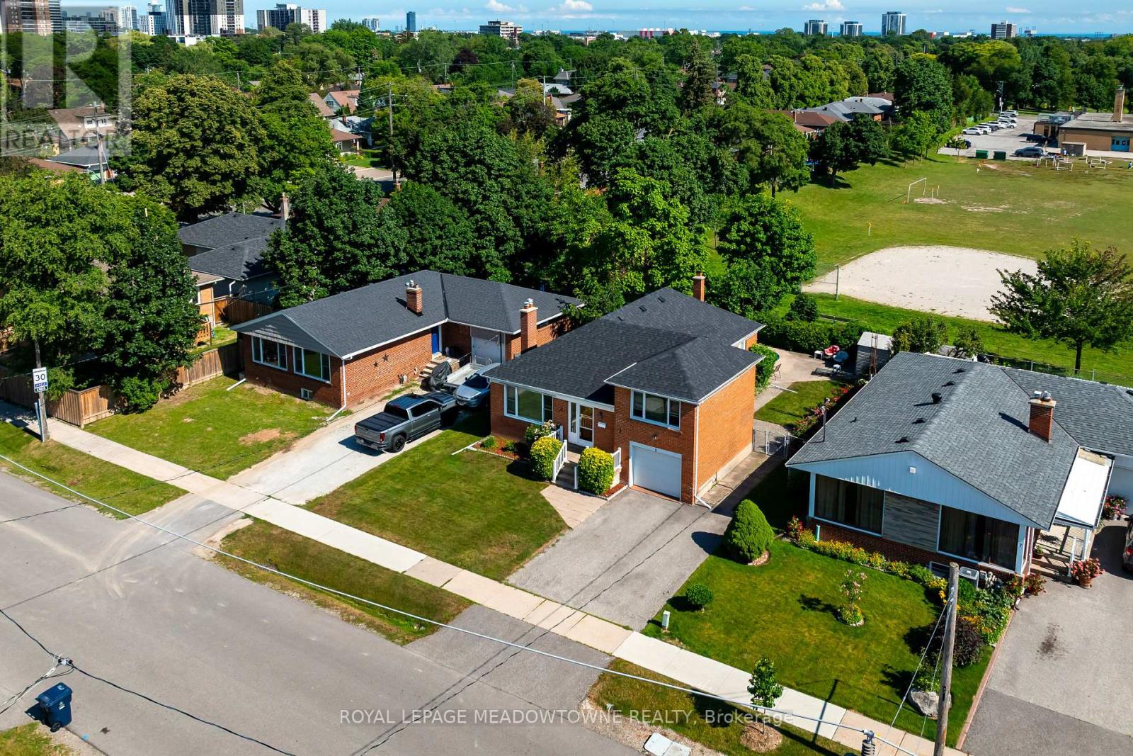 5 BOREAL ROAD