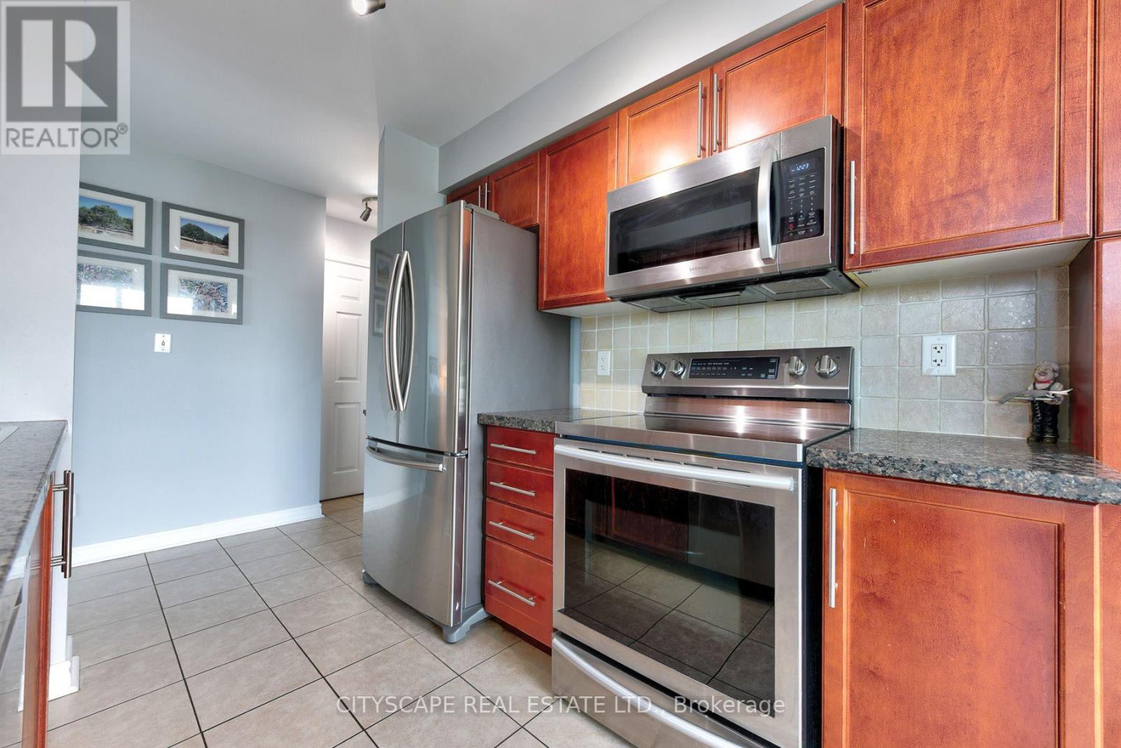 404 - 4850 Glen Erin Drive Property Photo 5