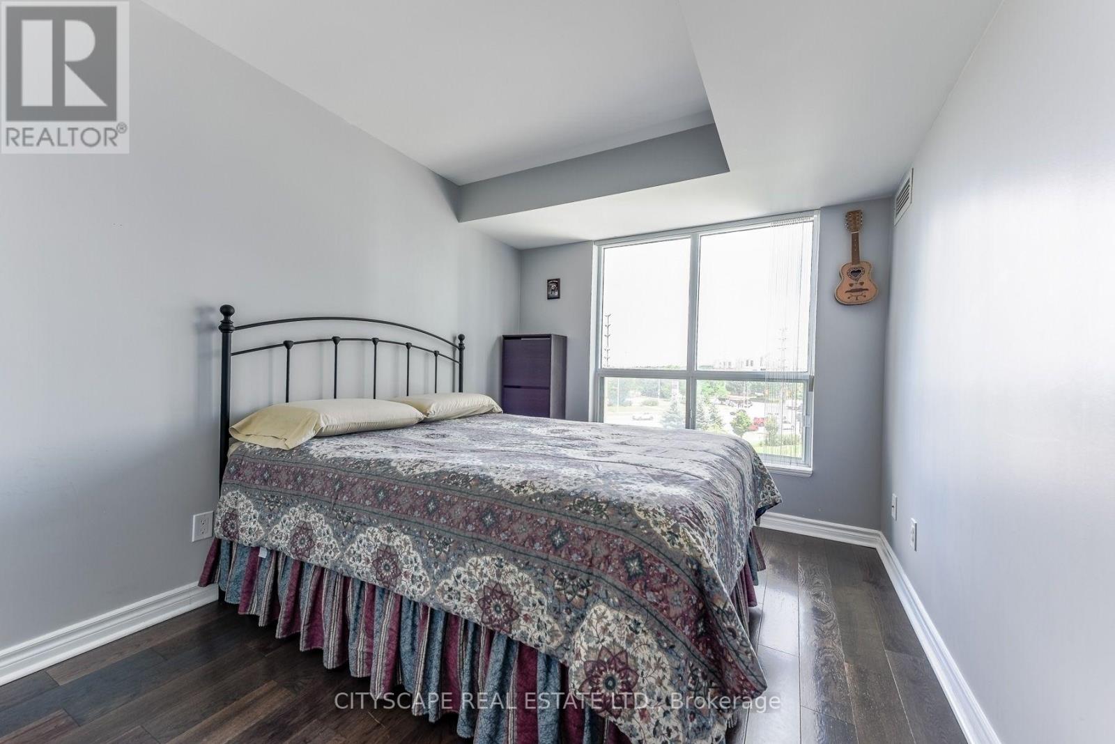 404 - 4850 Glen Erin Drive Property Photo 18