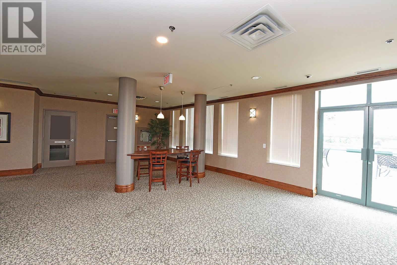 404 - 4850 Glen Erin Drive Property Photo 36