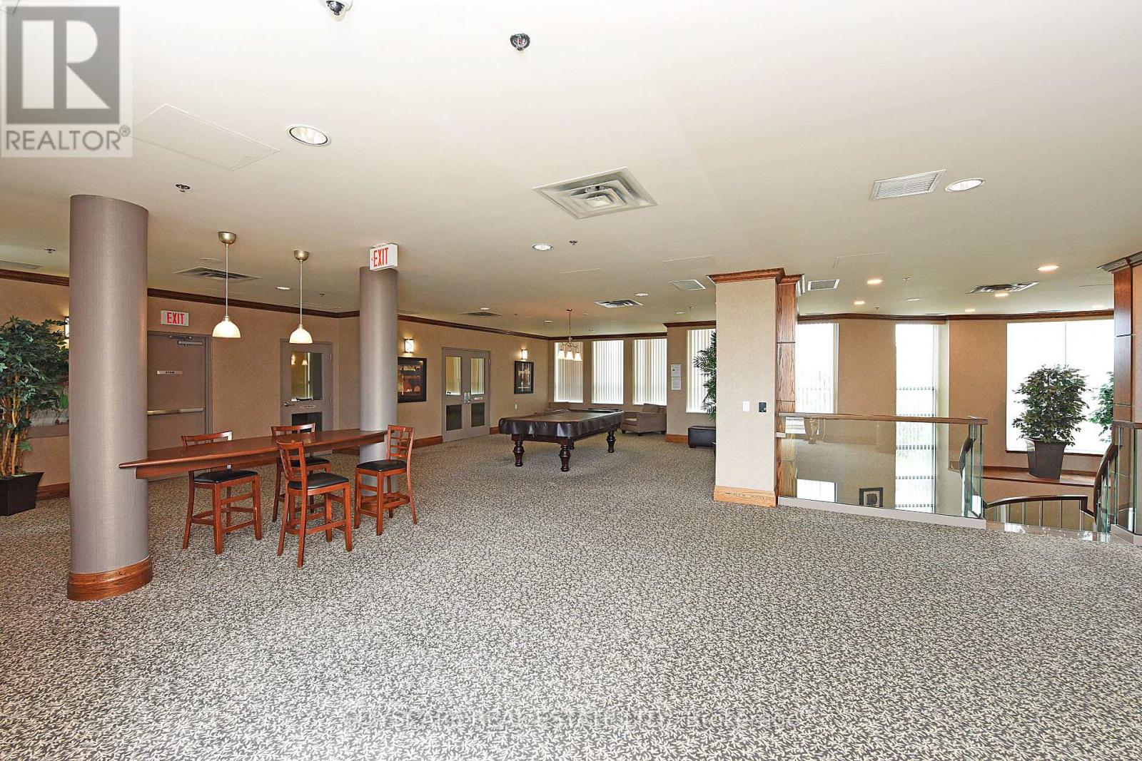 404 - 4850 Glen Erin Drive Property Photo 38