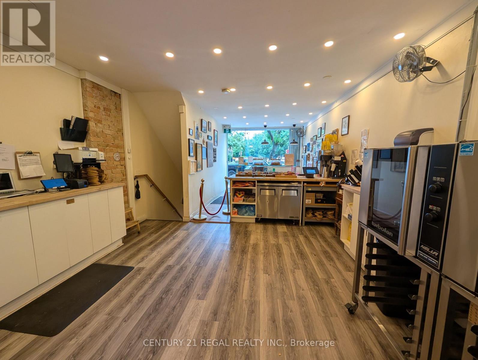 Main - 1332 Queen Street W Property Photo 5