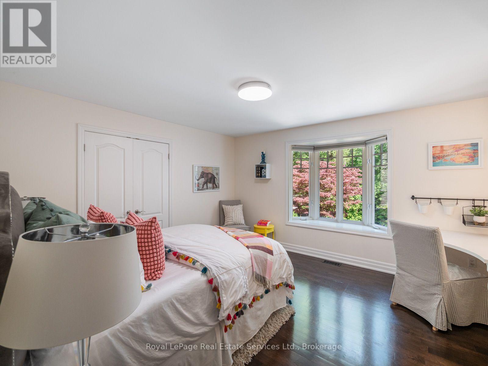 2160 Aintree Terrace Property Photo 27