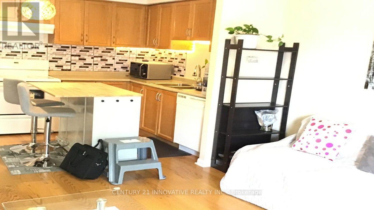 201 - 2464 Weston Road Property Photo 14