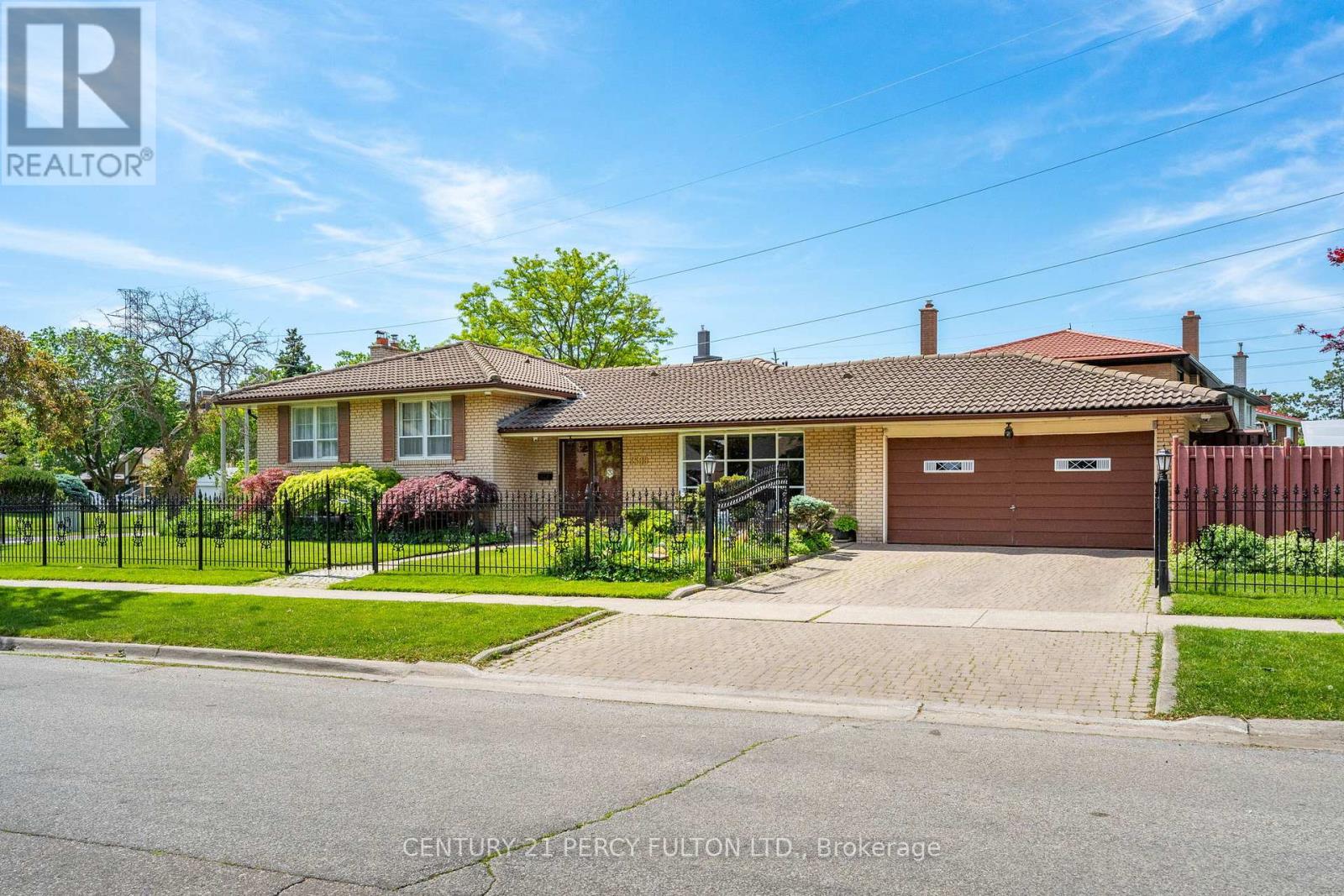 3500 Silverplains Drive Property Photo 1