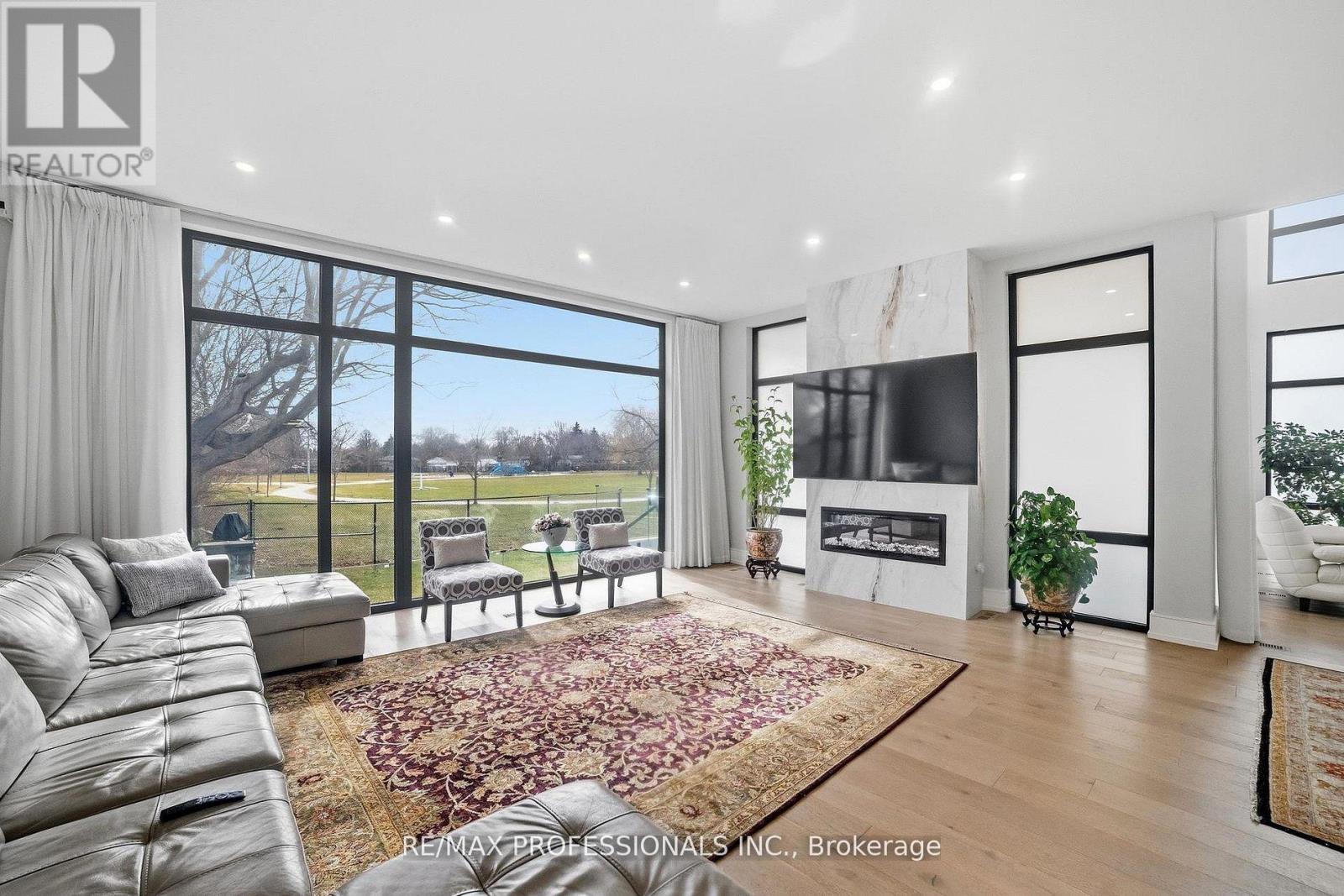 2206 Utley Road Property Photo 10