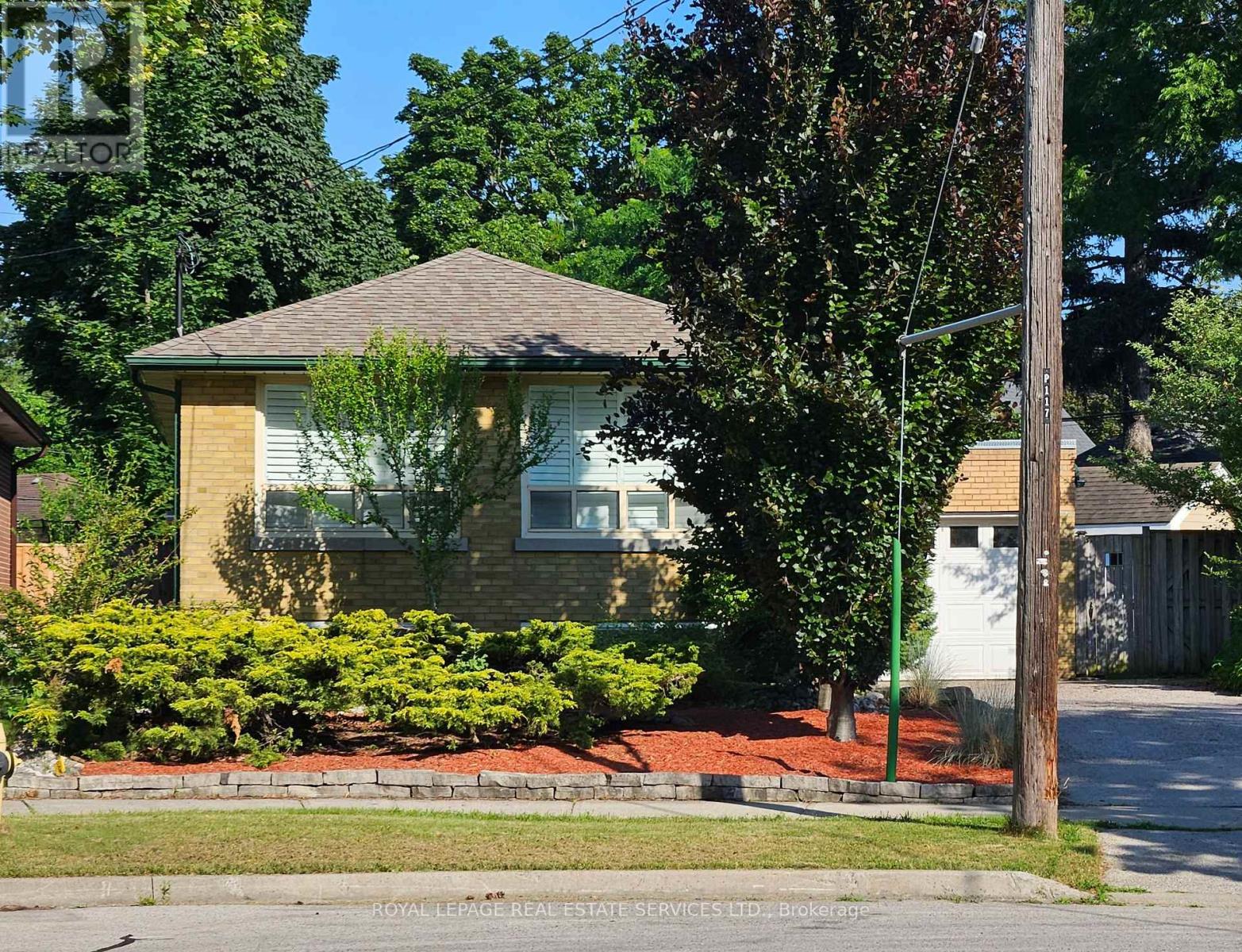 117 Westrose Avenue Property Photo 1