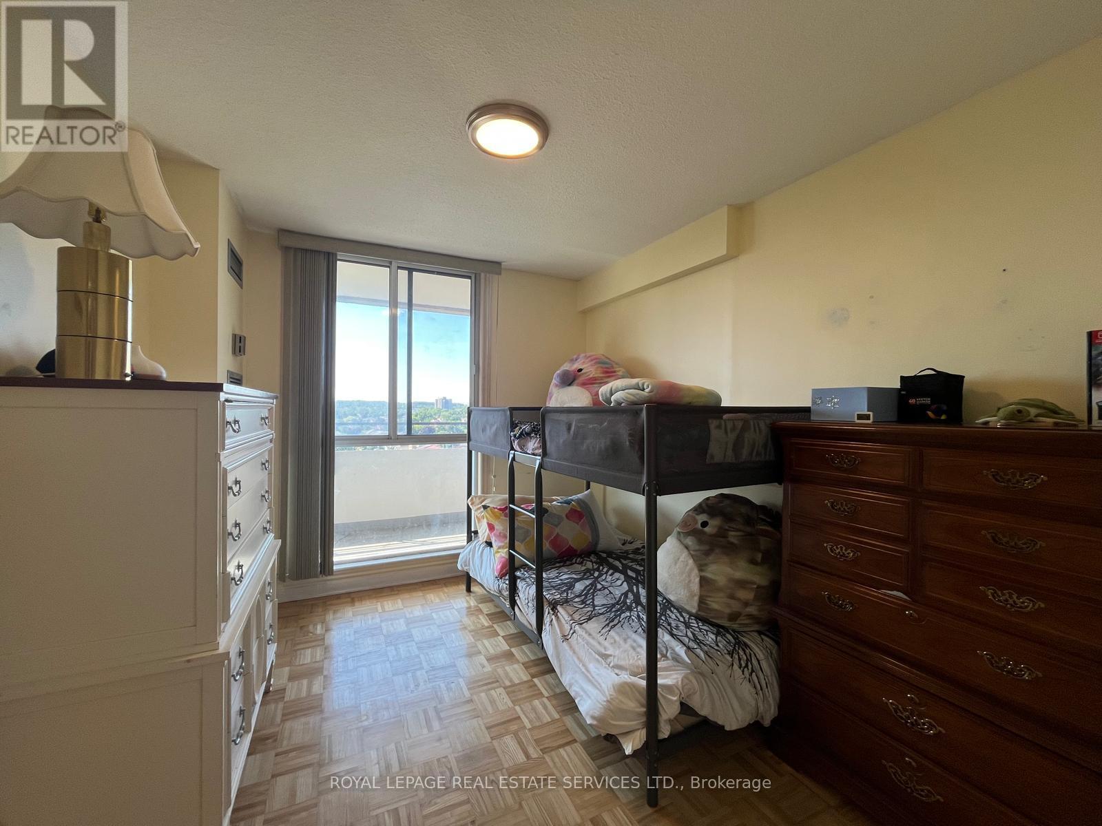 902 - 1300 Mississauga Valley Boulevard Property Photo 13